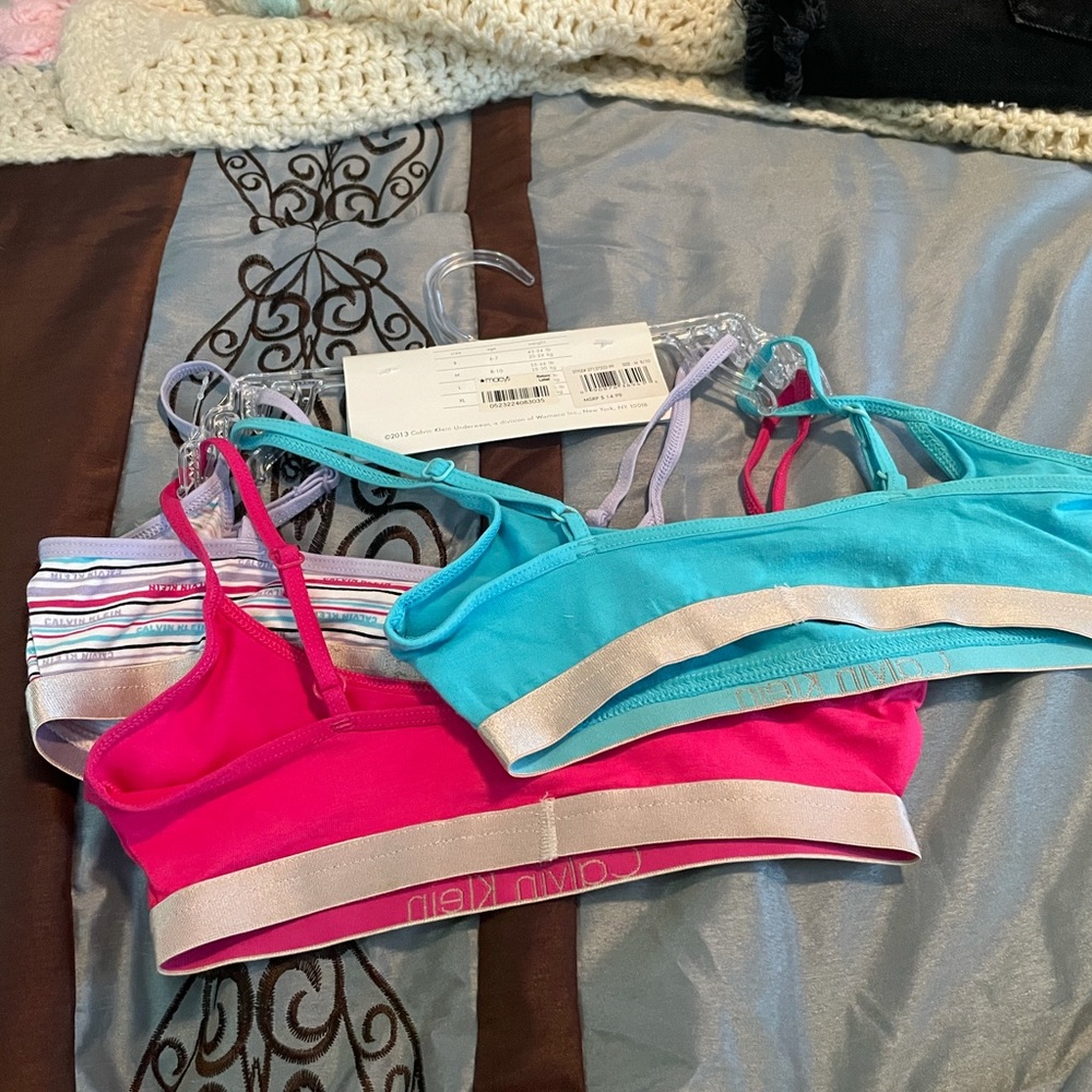 Calvin Klein set of 3 crop bras size 8/10